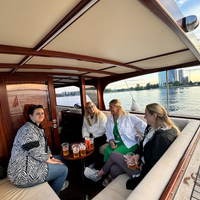 PRIVĀTS BRAUCIENS AR VIP KUĢĪTI RĪGAS ŪDEŅOS (8927278956886)